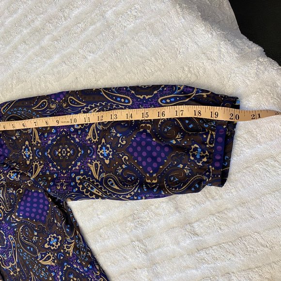 Banana Republic satin-feel, button-front blouse - Picture 10 of 12